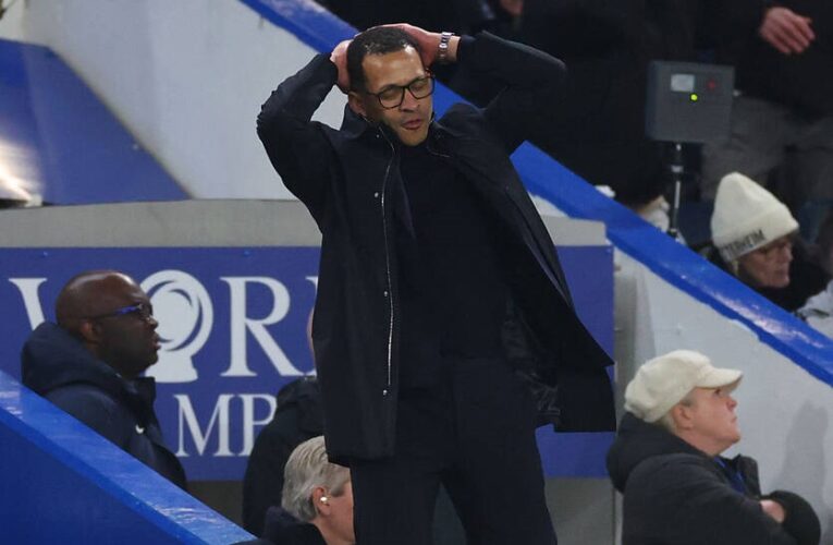 Новий тренер Челсі вважає, що проблема команди полягає в захисниках