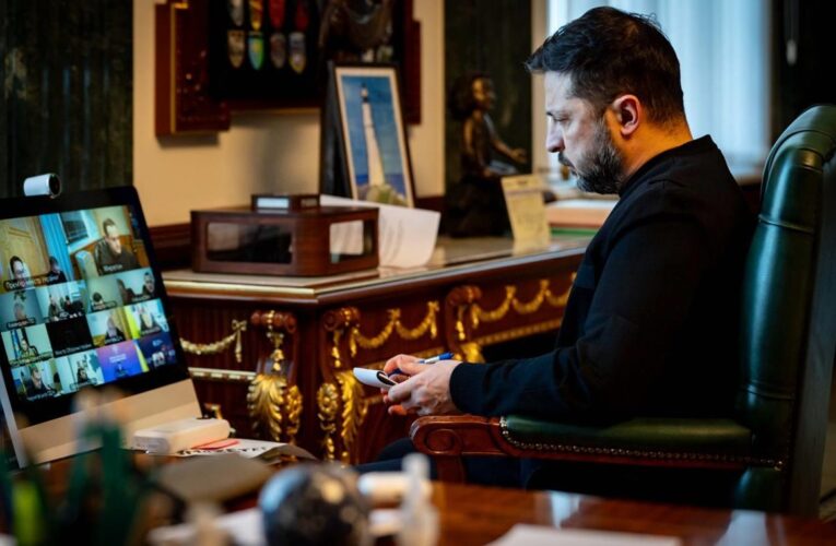 Опалення у Києві: Зеленський доручив “розібратися”