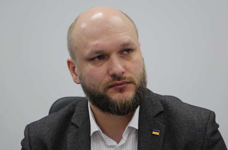 Реформа для своїх Цивінський зачищає БЕБ, зберігаючи схеми абонплати для бізнесу