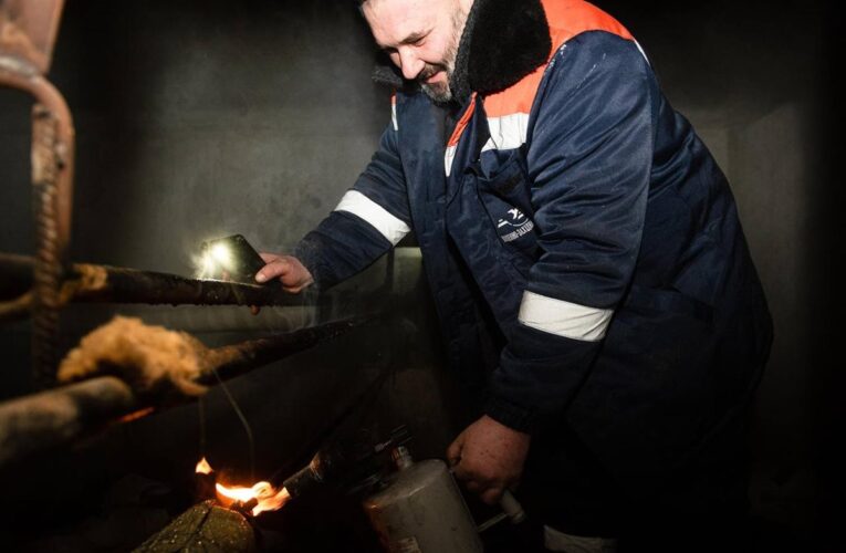 Ремонтні бригади ЖКГ та Укрзалізниці отримають доплати – Кулеба