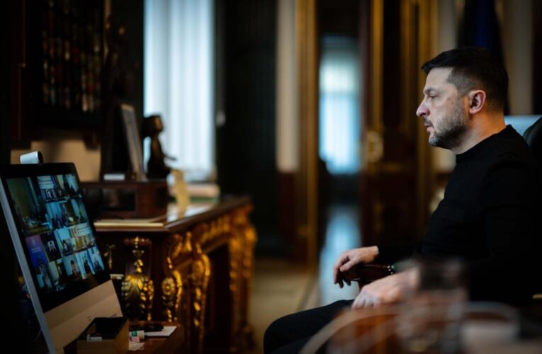 Росія переорієнтувала напрямки ударів – Зеленський