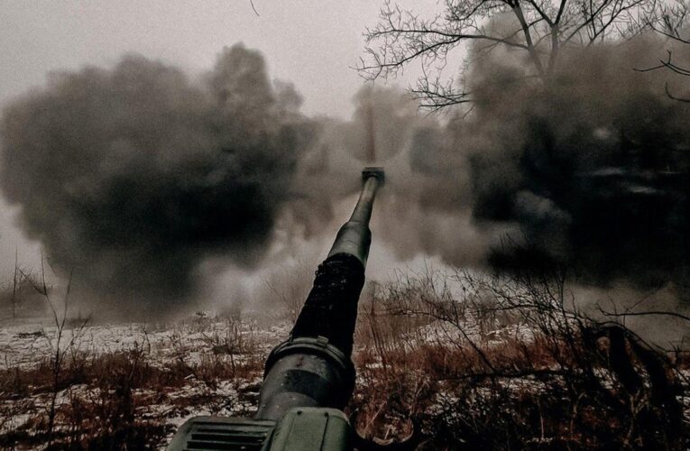 Росія посилено атакує на трьох напрямках – Генштаб