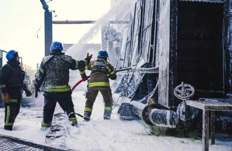 Росія зруйнувала ракетами енергооб’єкт у Харкові