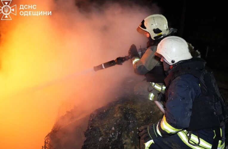 Росіяни атакували об’єкти інфраструктури на Одещині