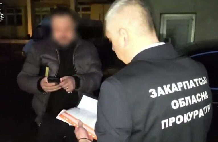 Депутат Ужгородської міськради отримав підозру у недекларуванні активів на понад 13,8 млн грн