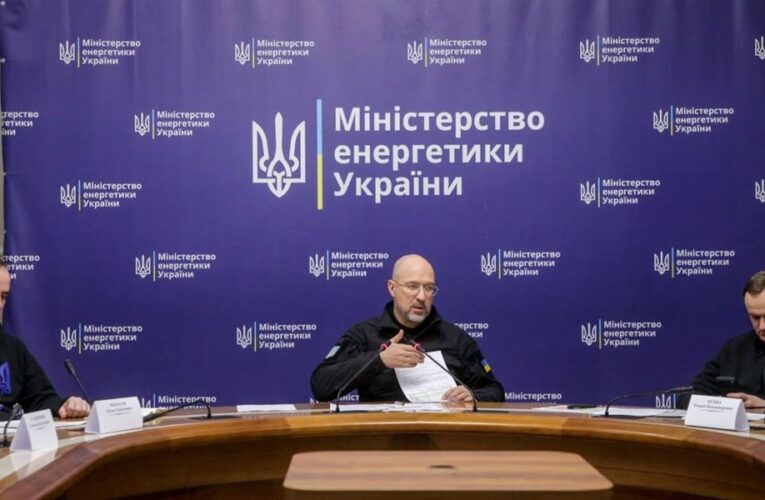 Шмигаль розповів про допомогу Києву та області в поверненні світла й тепла