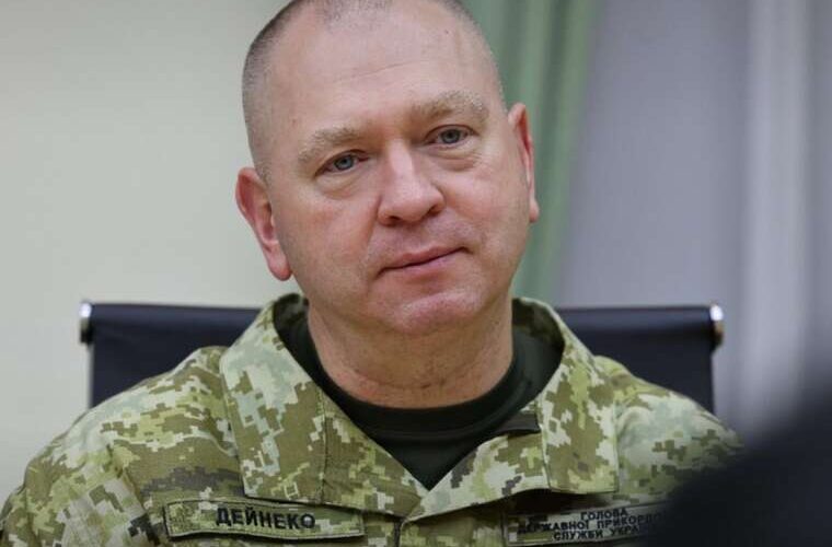 Справа дипломатичної контрабанди НАБУ оголосило підозру прикордоннику Марущаку, через якого прийшли до Дейнека