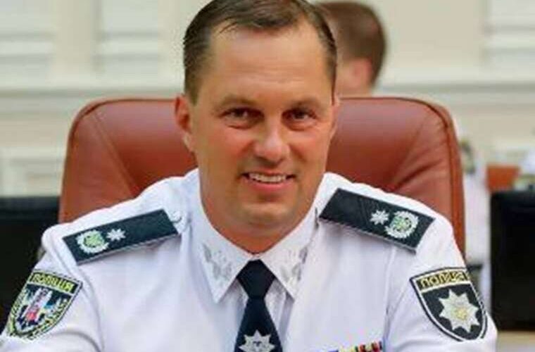 Справа про цигарки на пів мільйона Ексначальник поліції Одещини Головін уникнув покарання