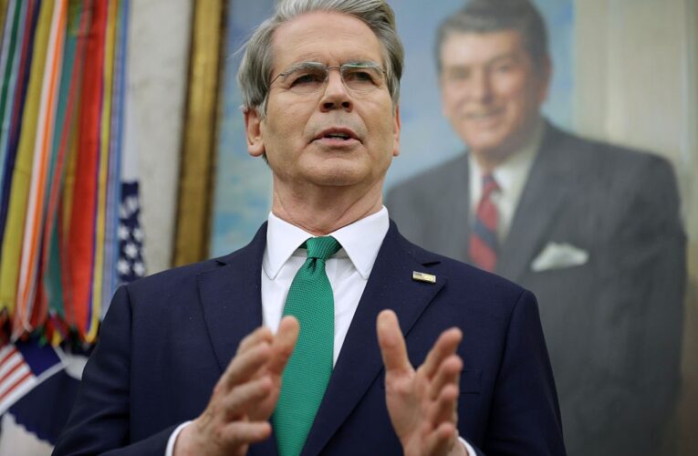 США можуть частково зняти санкції з Венесуели – ЗМІ