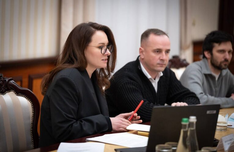 Свириденко зустрілася із представниками операторів мобільного зв’язку