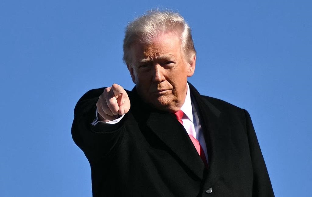 Новини світу - Трамп вимагає від Данії "забиратися з Гренландії"