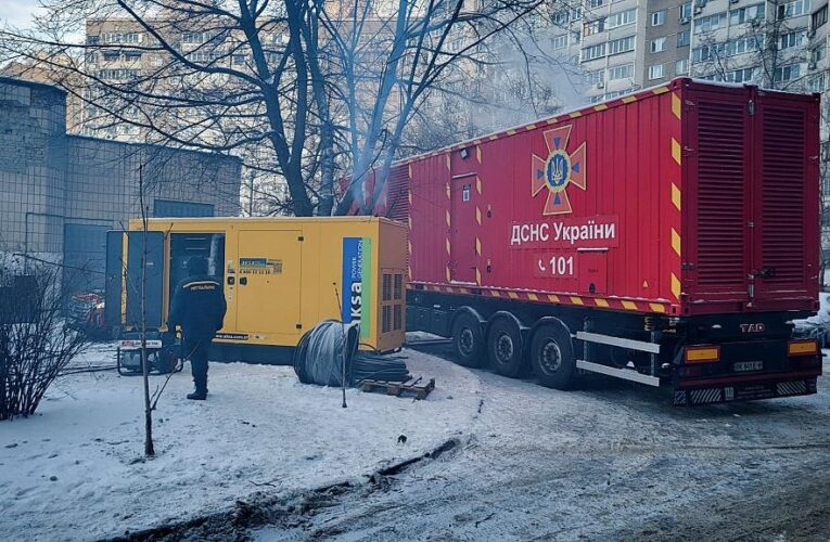 У частині областей України аварійні знеструмлення