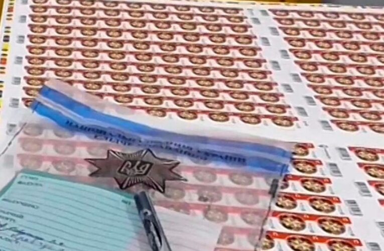 У Вінниці викрили масштабну фальсифікацію марок Укрпошти