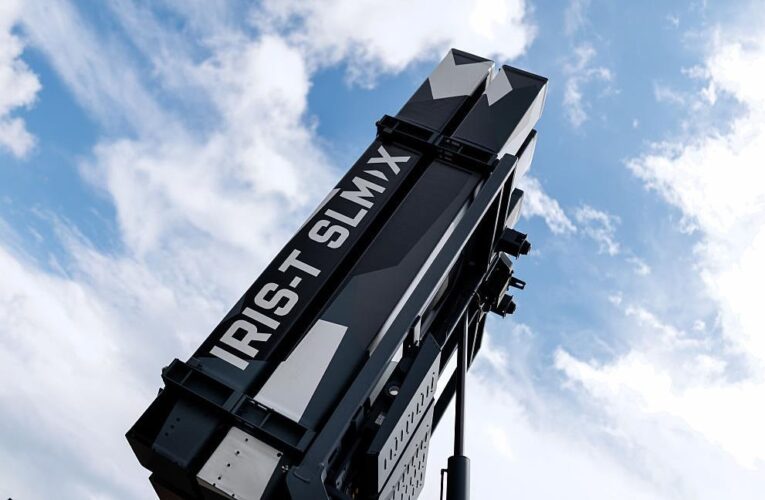 Україна замовила 18 систем ППО IRIS-T