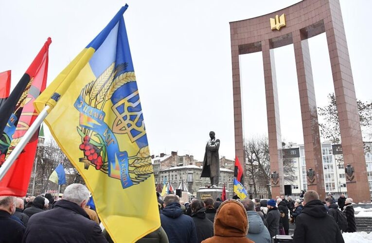 Українці відповіли, коли слід проводити вибори