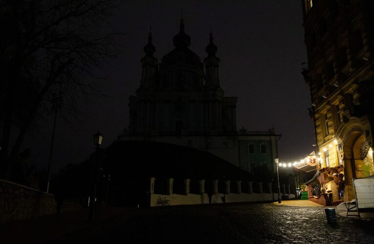 Укренерго попередило про відключення на суботу