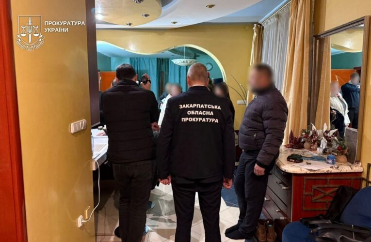 Ужгородського депутата запідозрили у приховуванні активів на 13 млн