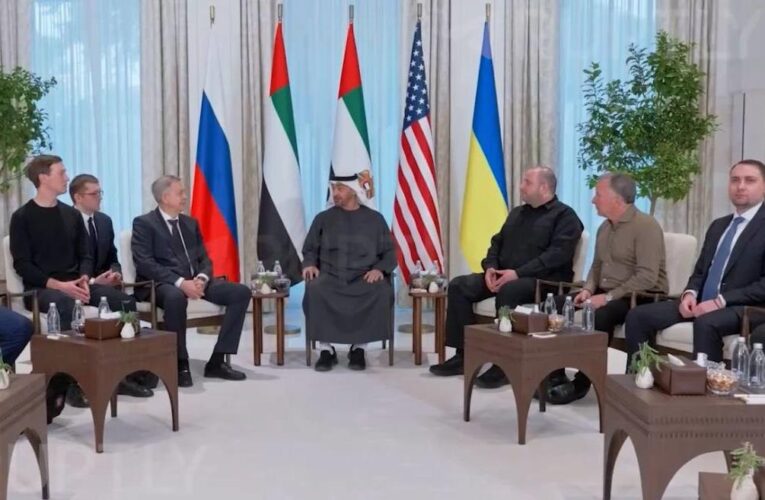 В Абу-Дабі почався другий день переговорів – ЗМІ