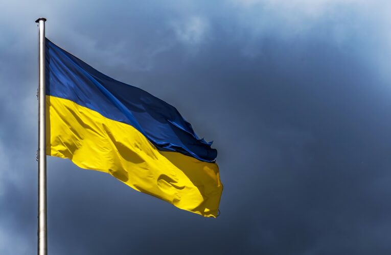 В Ірані зупинило роботу посольство України