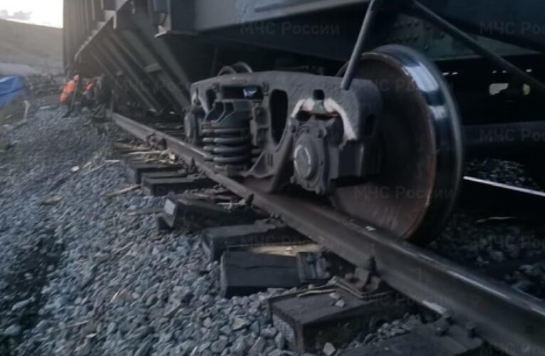 В Росії 35 вагонів зійшли з рейок