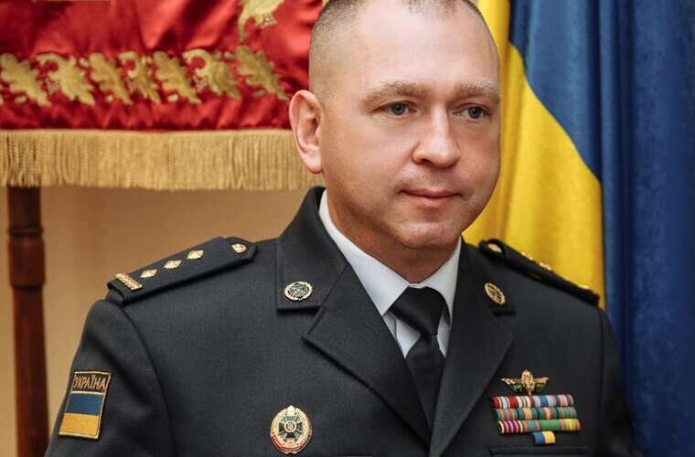 Велику частку залишаєш собі прикордонники на чолі з Дейнекою отримали 204 тисячі євро за пропуск 68 авто через кордон