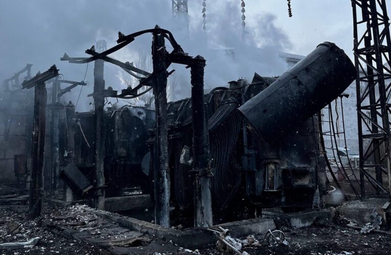 Відключення охопили п’ять областей після атак РФ