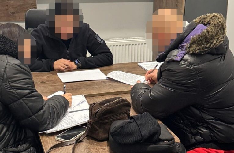 Викрито правоохоронця, який виманював гроші у пенсіонерів