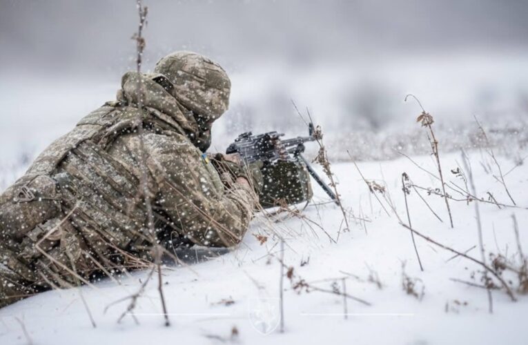Ворог штурмує кордон на Харківщині – Трєгубов