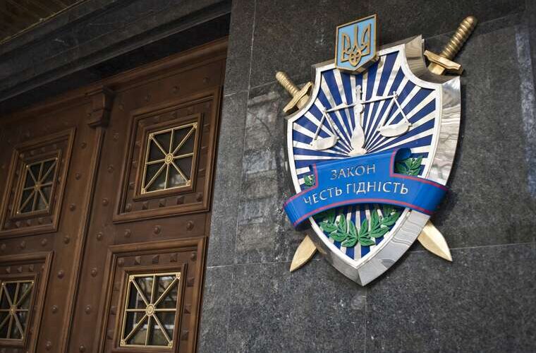 Зарплата в 1,2 мільйона та нова Tesla очільник Харківської оборонної прокуратури Вербицький оновив декларацію