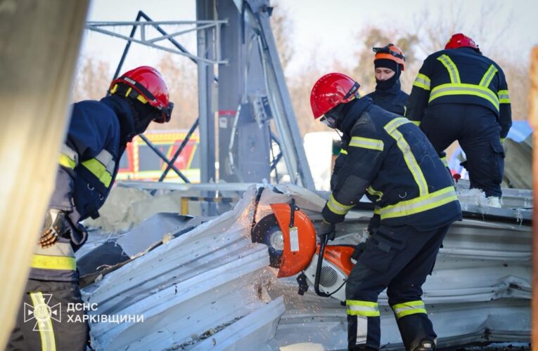 Завершено рятувальні роботи на терміналі Нової пошти під Харковом