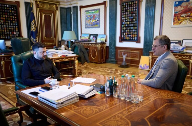 Зеленський зустрівся з ексголовою МЗС Кулебою