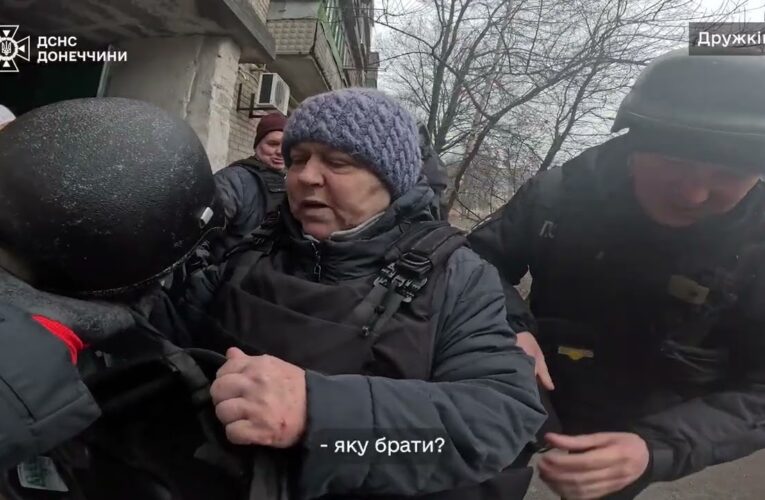 На Донеччині триває евакуація: “Фенікс” вивозить людей з Дружківки