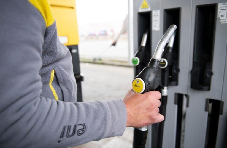 Диверсії в Польщі та погрози Угорщини: чи загрожує Україні дефіцит пального