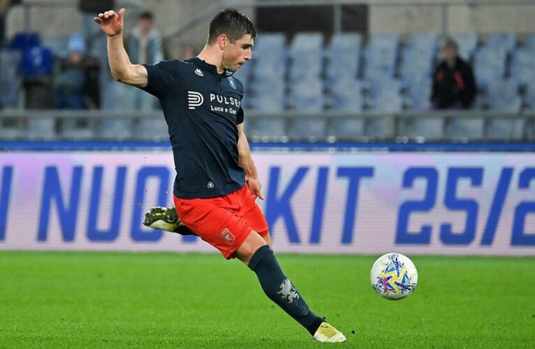 Дженоа готує новий контракт для Маліновського