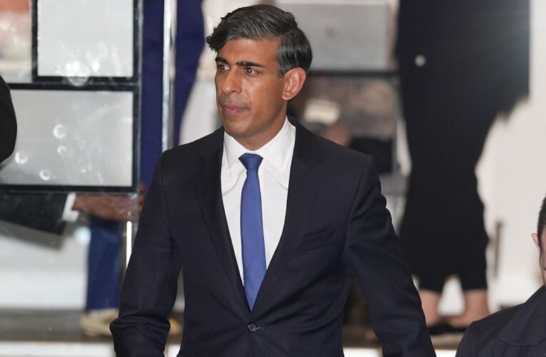 Екс-прем’єр Британії консультуватиме Зеленського з питань оновлення України