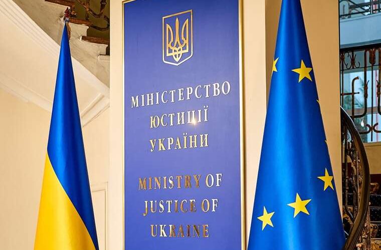 Експертиза на мільйони розкішне життя родини Андрія Свінцицького на фоні скромної декларації