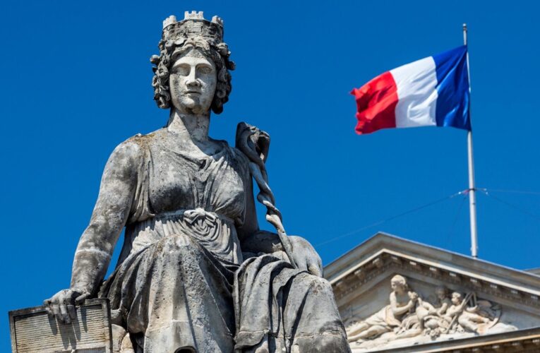 Франція відповіла на заяви РФ про “ядерну зброю” для України