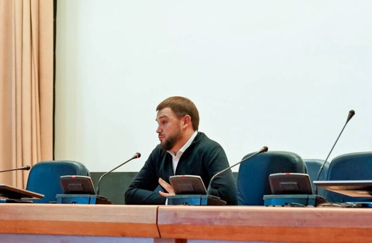 Голова Адміністрації судноплавства йде з посади