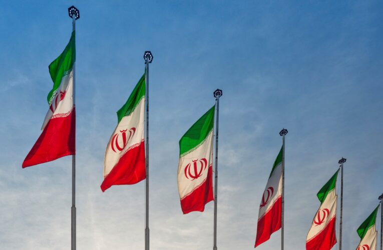 Іран перекриє частину Ормузької протоки через навчання КВІР