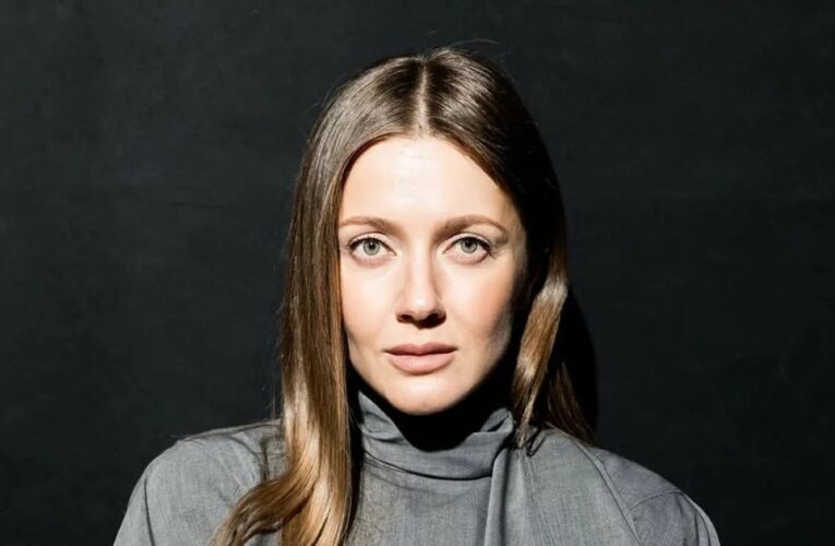 KOLA заговорила про материнство: Відчуваю, що це мій наступний етап