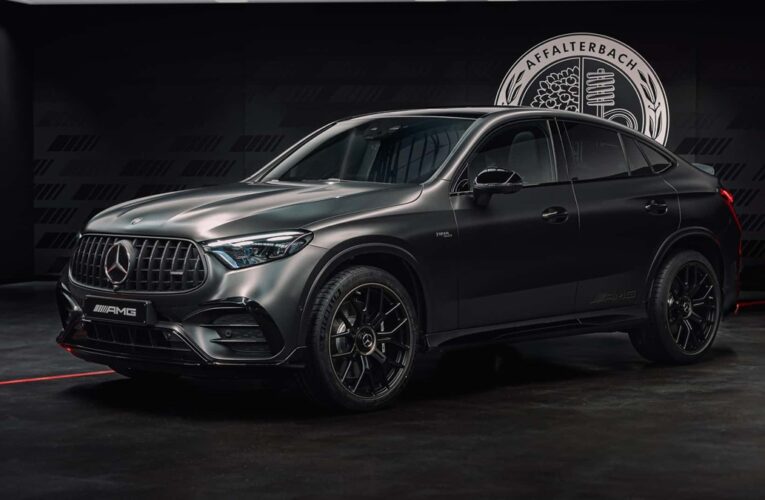 Mercedes-AMG представив спортивний кроссовер GLC 53