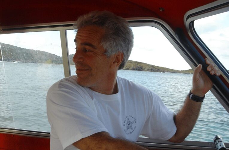 Мін&rsquo;юст США не знайшов підстав для нових обвинувачень у справі Епштейна