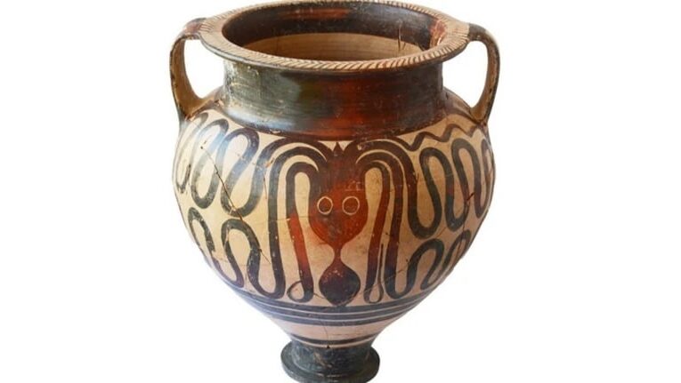 На Кіпрі знайшли гробниці бронзової доби з розкішними скарбами