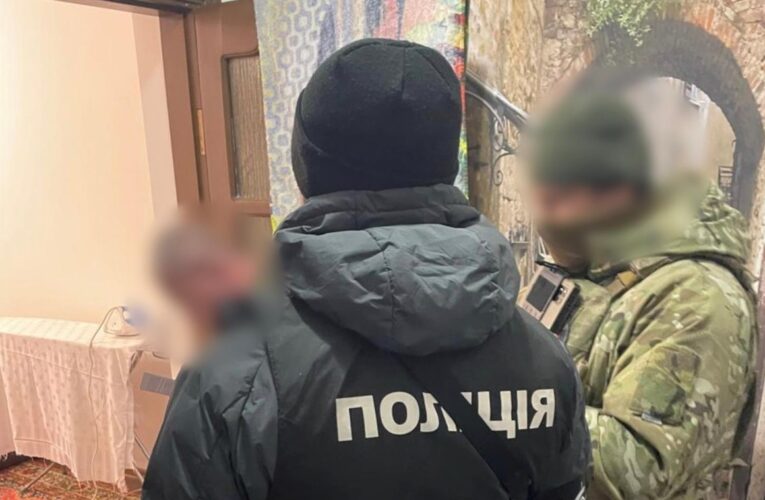 На Рівненщині ліквідували міжрегіональний канал збуту наркотиків