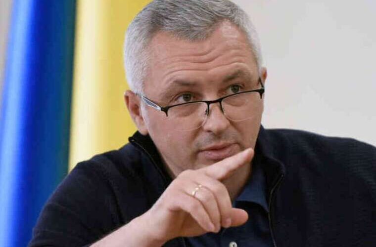 Не пропонуйте, ми не беремо як керівники митниці Звягінцев і Сич боротимуться з корупцією за допомогою паперу