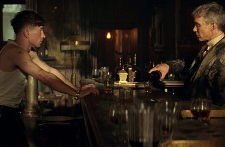 Netflix показав фінальний трейлер фільму Гострі картузи: Безсмертний