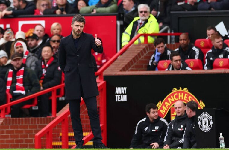 Новому тренеру МЮ виділять близько чверті мільярда на трансфери