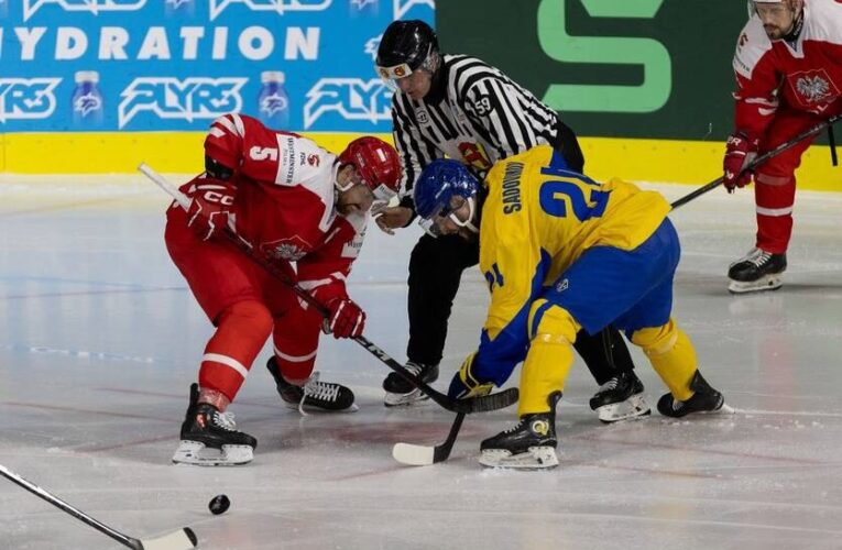 Полякам довелося несолодко в матчі з українськими хокеїстами