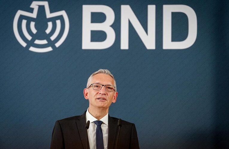 Путін приховує військові витрати Росії – розвідка Німеччини