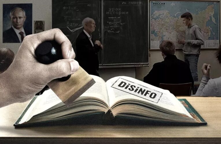 Росія вкотре переписує підручники з історії – розвідка